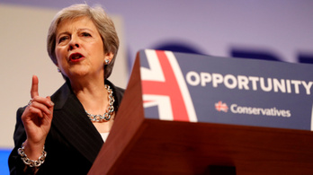Theresa May egyre többet utal a megállapodás nélküli brexitre