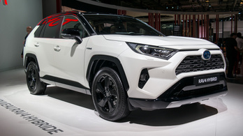 Párizs 2018: Toyota RAV4 Hybrid
