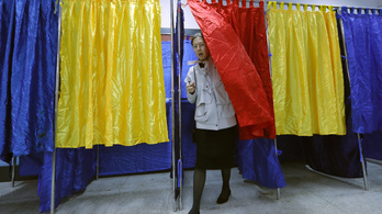 A szavazó románok elsöprő többséggel voksoltak a nemsemleges házasság ellen