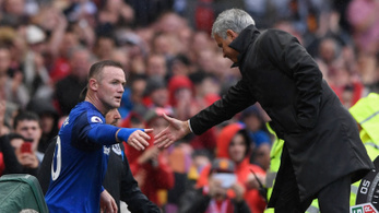 Rooney: Mourinho könnyű célpont