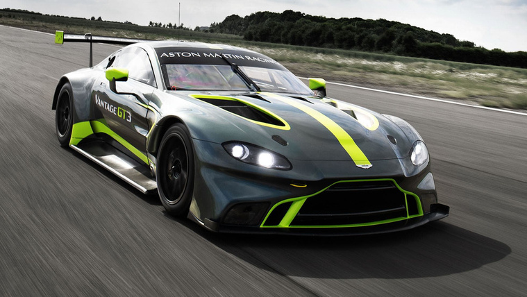Mit keres az Aston Martin a DTM-ben?