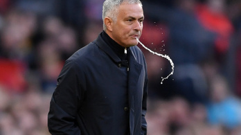 Mourinho a szerződése végéig maradna Manchesterben, sőt utána is