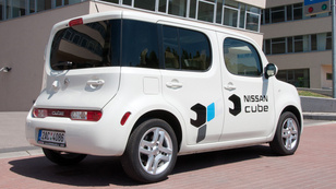 Nissan Cube (2010)