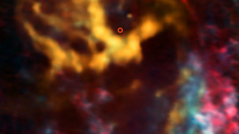 Felhőrajt fotóztak a Tejútrendszer fekete lyukánál