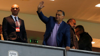 Titok, hogy mivel repült Orbán a Vidi görög meccsére