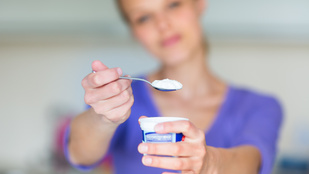 Tényleg helyreteszi az emésztést a joghurt?