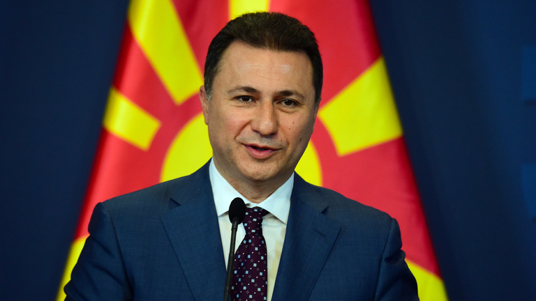 Női ruhában jöhetett át az elítélt macedón miniszterelnök a magyar határon