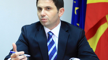 Letartóztatták a Magyarországra szökött macedón miniszterelnök két kormánytársát