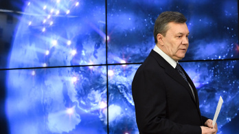 Janukovics egy moszkvai klinikára került, mozgásképtelen állapotban