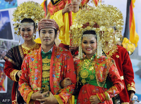 Esküvői bemutató Jakartában, Indonézia fővárosában