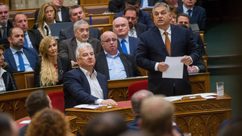 Gruevszki-ügy: Orbán válaszát hangosan nevette ki az ellenzék