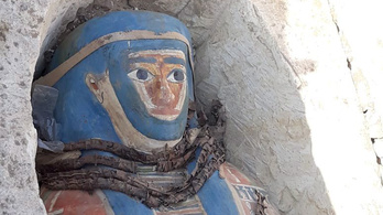 Több mint kétezer éves múmiákat találtak Egyiptomban