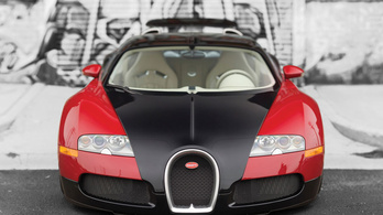 Kiülted a Bugatti ülését? 40 millióért vehetsz újat