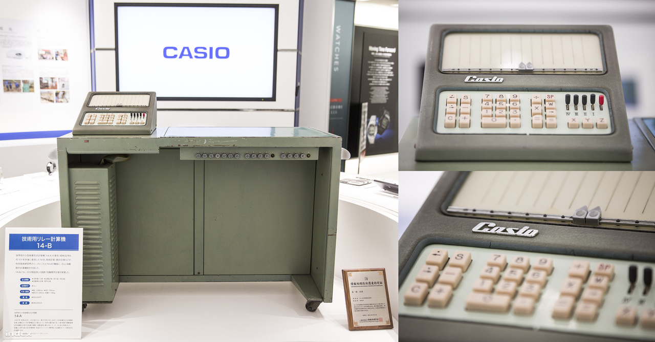 A Casio 14-A számológép egy kiállított példénya a cég tokiói székházában. A 140 kilogrammos íróasztal méretű készülék 485 ezer jenbe került, és több szempontból is világelső volt: elektromágneses relékkel üzemelt, elsőként alkalmazta a háromoszlopos, 0-9-es numerikus billentyűzetkiosztást, kijelzője is egyszerű, letisztult volt. A gépet 1957-ben dobták piacra, ugyanebben az évben megalakult a Casio Computer Co., Ltd. nevű vállalat. (A márkanév kiválasztása, megalkotása is ekkor történt: a testvérek nevének angol átírása, a Kashio helyett az áramvonalasabb, nyugaton jobban csengő, modernséget, gyorsaságot sugalló Casio lett a brand és a cég neve.)