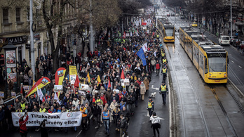 A szakszervezeti tüntetők hétfőtől útlezárásokat ígértek