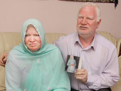 Szerelmi dráma egy albínó muszlim családnál
