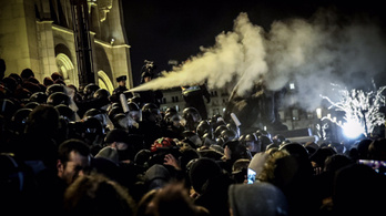 A rendőrség azt mondja, nem adtak tüntetőkről készült felvételt az Origónak
