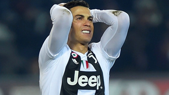 Ronaldo bedobásra lőtte a szabadrúgást a derbin
