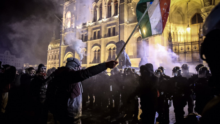 Áldozatok és üldözők – erről szól a politika Magyarországon