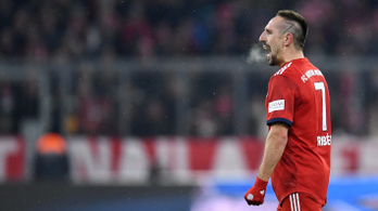 Ribery mégsem végzett a Bayernnél?