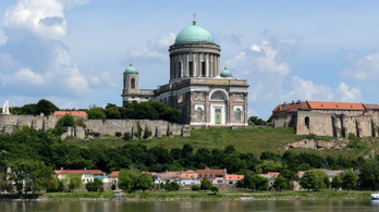 12 milliárdot ad a kormány az Esztergomi Bazilika felújítására