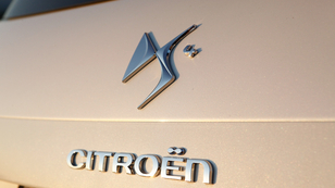Teszt: Citroen DS4 THP200 Sport - 2011.