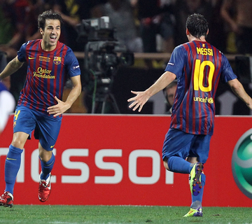 Messi és Fabregas: bekötött szemmel is