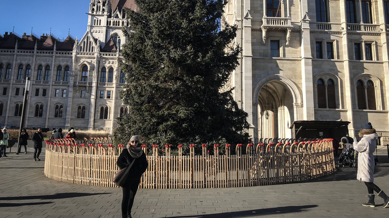 Nem lett karácsonyi ajándék a Kossuth téri szánkókból