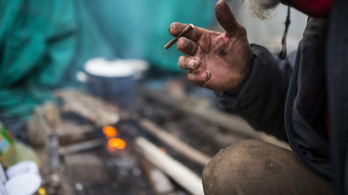 Felgyújtott egy kaposvári hajléktalantanyát, mert mindenkiből elege lett