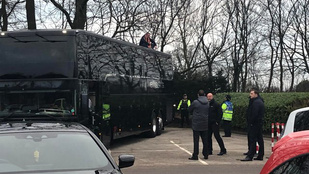 Elfoglalták a buszt, hogy elmaradjon az FA-kupa-meccs