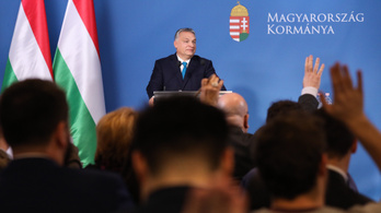 Orbán: A fontos kérdésekben illiberálisok a magyarok