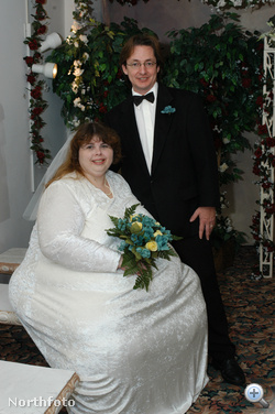 Alex és Pauline Potter esküvőjük napján