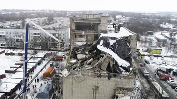 Újabb gázrobbanás Oroszországban, négy lakás romba dőlt