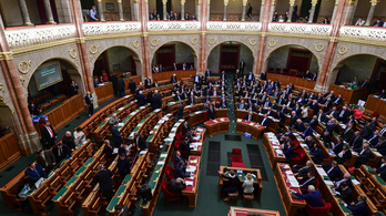 Rendkívüli parlamenti ülést kezdeményez az ellenzék, javaslataik is vannak