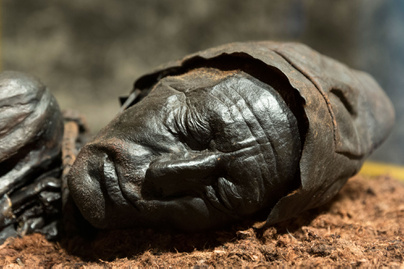 Rituális emberáldozatok a mocsárban? Több ezer éves múmiák kerültek elő hihetetlen állapotban