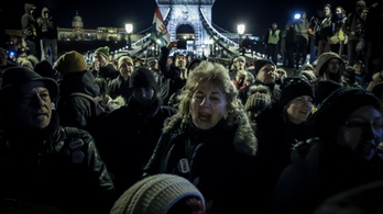 1 percben: Mi történt eddig a budapesti és vidéki tüntetéseken?