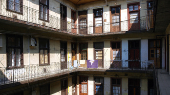 3909 üresen álló önkormányzati lakás van Budapesten