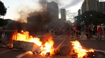 Kettéosztotta a világot a venezuelai válság