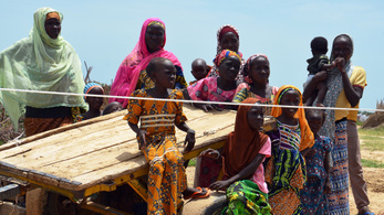 Tízezrek menekülnek a Boko Haram elől Nigériában