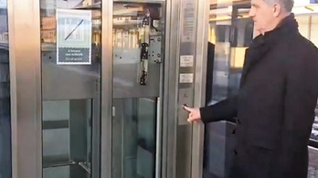 Kiakadt Békéscsaba polgármestere a MÁV-liftekre