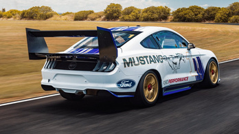 Rossz viccnek tűnik a Mustang Supercar