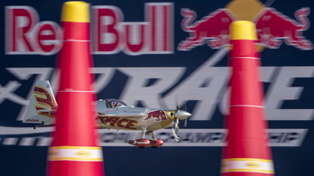 Felkínálta a Balatont a Red Bull Air Race-re Keszthely alpolgármestere