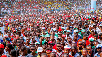 Halálos tömegpánik tört ki a nigériai elnök gyűlésén