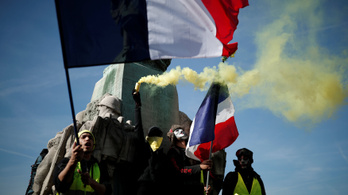 Antiszemita támadás ért egy sárga mellényeseket támogató francia filozófust