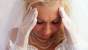 Egy menyasszony kirúgta a nyoszolyólányát az esküvő előtt, mert az rákos volt, és túl fáradékony