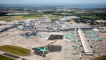 Most a dublini repülőtér forgalmát akasztotta meg egy drón