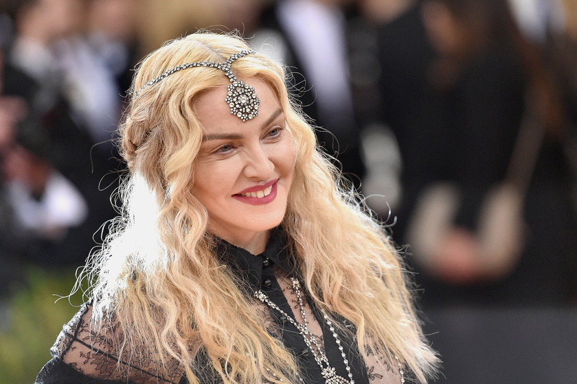 Madonna botrányos felvételt osztott meg magáról - 30 éves videót posztolt