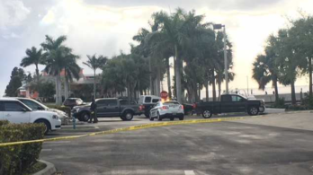 Tóba csapódott egy kisrepülő Floridában, öten meghaltak