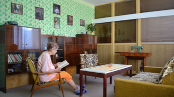 Retró szobát rendeztek be egy cseh kórházban, imádják az idős betegek