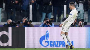 Ronaldo monumentális falloszt mutatva üzent Simeonénak